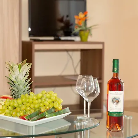 Otel Alia Beach Haraki