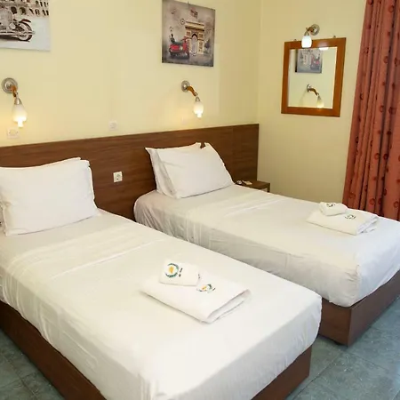 Alia Beach 3* شاراكي